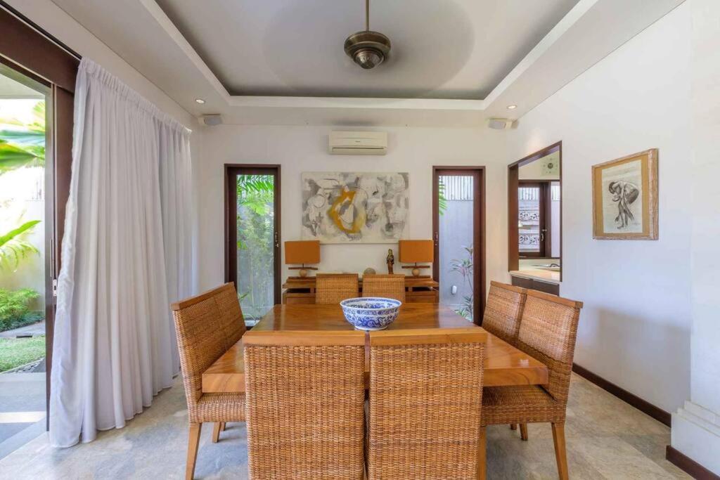 Kejora Beachfront Estate Sanur -Stunning Villa Eleven מראה חיצוני תמונה