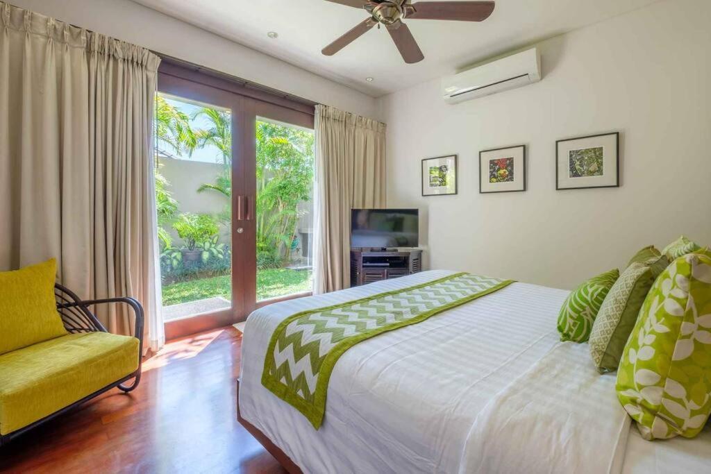 Kejora Beachfront Estate Sanur -Stunning Villa Eleven מראה חיצוני תמונה